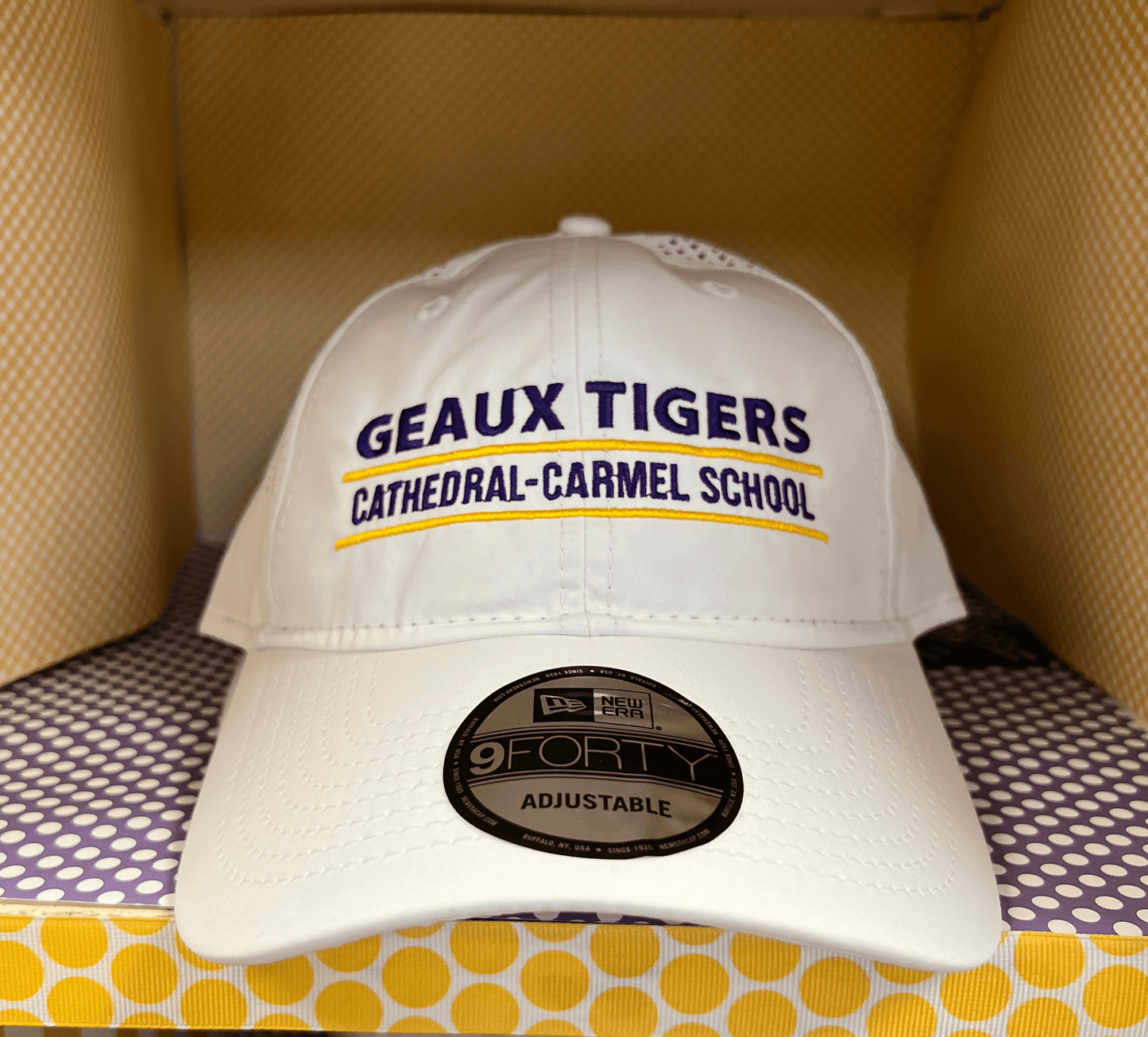 WHITE "GEAUX TIGERS" HAT